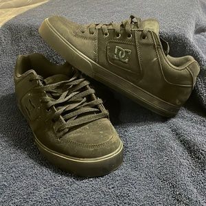 DC Pure Skateboarding Shoe